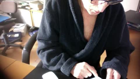 Snapshot of amor2200 chatting on January 31, 8:54 am Amor2200 online show from January 31, 8:54 am