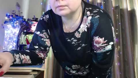 Snapshot of amorelara chatting on February 3, 9:03 am amorelara online show from February 3, 9:03 am