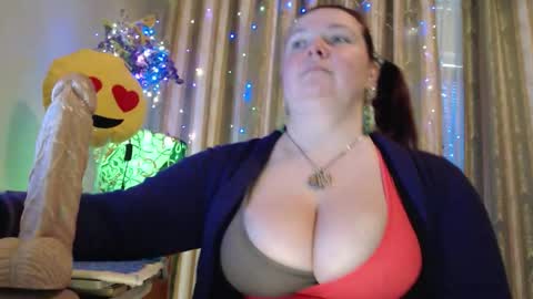 Snapshot of amorelara chatting on March 12, 9:48 am amorelara online show from March 12, 9:48 am