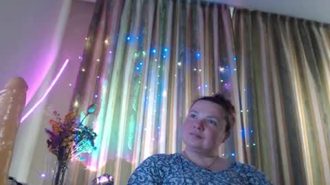 Snapshot of amorelara chatting on June 4, 3:18 pm amorelara online show from June 4, 3:18 pm