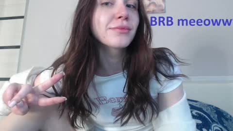 miss unforgettable online show from May 3, 1:44 am