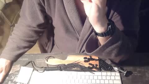 Snapshot of amslave4f chatting on October 6, 7:17 am amslave4f online show from October 6, 7:17 am