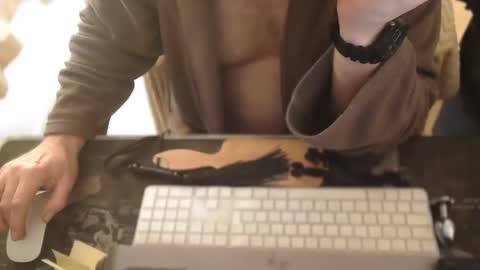 amslave4f online show from April 29, 9:24 am