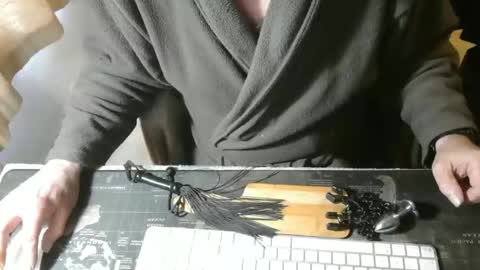 amslave4f online show from May 5, 6:54 am
