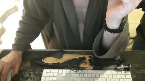 amslave4f online show from May 7, 7:58 am