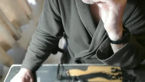 amslave4f online show from June 30, 6:14 am