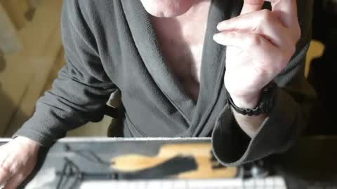 amslave4f online show from August 2, 9:02 pm