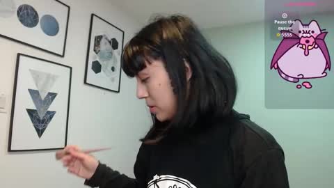 Amy 3 online show from November 28, 4:37 am