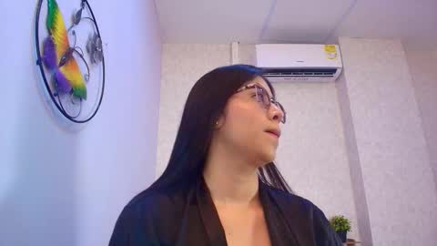 amy__wats0n online show from November 21, 7:12 pm