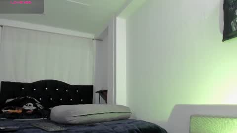 Snapshot of amy_aloqua chatting on June 8, 2:28 pm Amy online show from June 8, 2:28 pm