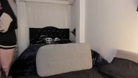 Snapshot of amy_aloqua chatting on June 14, 5:48 pm Amy online show from June 14, 5:48 pm