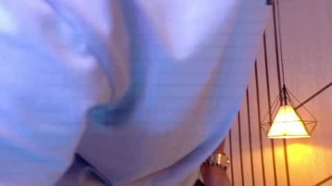 Snapshot of amy_and_andy_ chatting on June 7, 4:05 am amy and Andy online show from June 7, 4:05 am