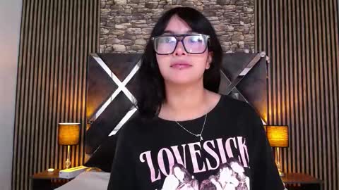 Amy online show from March 29, 1:11 pm