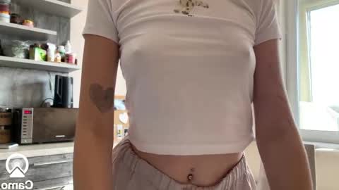 Amy Chill online show from September 27, 9:36 am