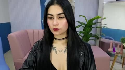 Snapshot of amy_lovelydoll chatting on May 15, 7:10 pm Amy online show from May 15, 7:10 pm