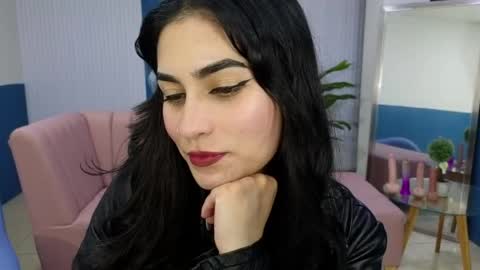 Snapshot of amy_lovelydoll chatting on May 21, 6:59 pm Amy online show from May 21, 6:59 pm