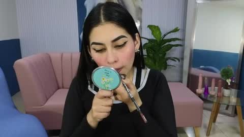 Snapshot of amy_lovelydoll chatting on June 1, 7:48 pm Amy online show from June 1, 7:48 pm