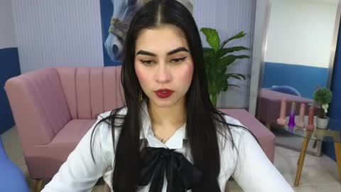 Snapshot of amy_lovelydoll chatting on June 20, 7:05 pm Amy online show from June 20, 7:05 pm