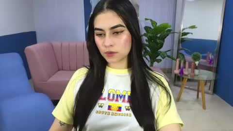 Snapshot of amy_lovelydoll chatting on June 27, 5:07 pm Amy online show from June 27, 5:07 pm