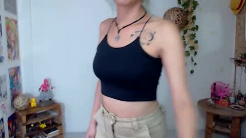 Snapshot of amy_mur chatting on September 12, 6:30 pm amy mur online show from September 12, 6:30 pm