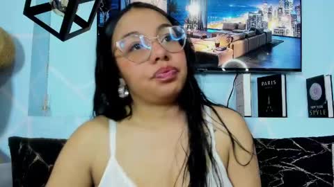 Emy Noa  online show from April 29, 1:53 am