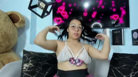 Emy Noa  online show from May 2, 12:48 am