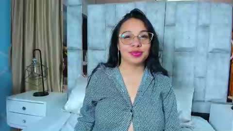 Snapshot of amy_noa chatting on June 12, 3:38 am Emy Noa online show from June 12, 3:38 am