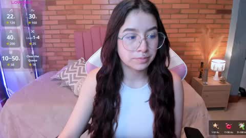 Snapshot of amy_sophiaa chatting on June 2, 11:45 am Amy sophia 3 online show from June 2, 11:45 am