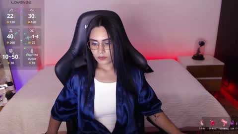 Mia Cristancho online show from November 1, 4:42 pm