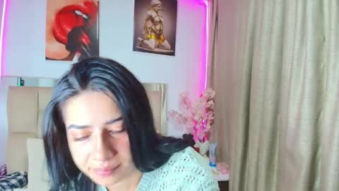 Snapshot of amy_swann chatting on April 9, 11:37 am Amy online show from April 9, 11:37 am