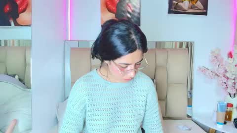Snapshot of amy_swann chatting on April 25, 1:41 pm Amy online show from April 25, 1:41 pm