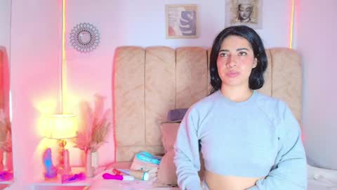 Snapshot of amy_swann chatting on May 22, 11:49 am Amy online show from May 22, 11:49 am
