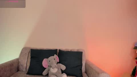 Amely online show from December 21, 3:08 pm