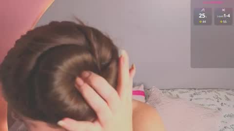  Amy  nickname Kirby online show from March 4, 9:10 pm