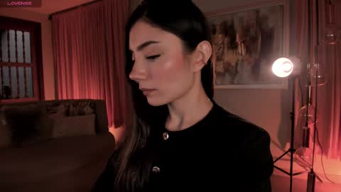 Snapshot of amyarmstrong chatting on February 20, 8:36 pm Amy Armstrong online show from February 20, 8:36 pm