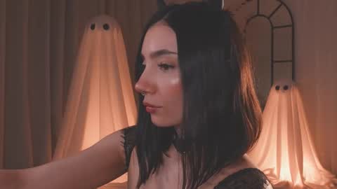 Snapshot of amyarmstrong chatting on October 12, 12:53 am Amy Armstrong online show from October 12, 12:53 am