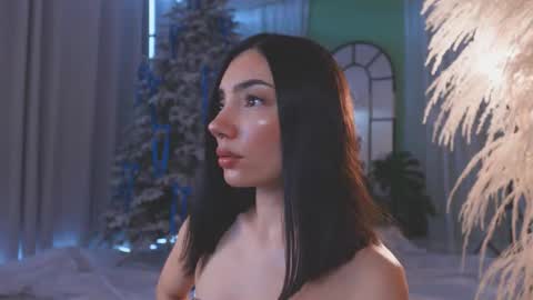 Snapshot of amyarmstrong chatting on December 14, 9:19 pm Amy Armstrong online show from December 14, 9:19 pm