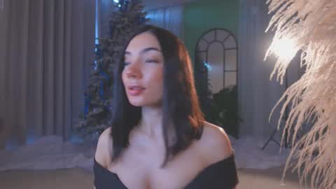 Amy Armstrong online show from December 22, 9:12 pm