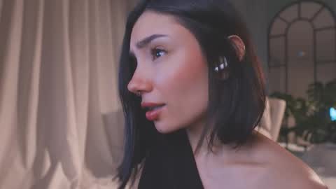 Amy Armstrong online show from February 13, 11:23 pm