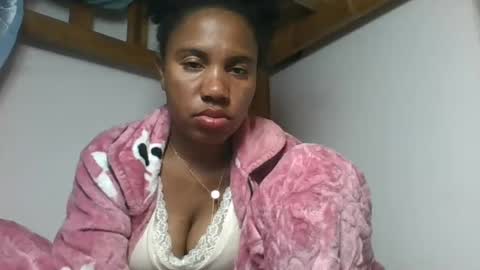 Amyatche online show from July 16, 5:35 am