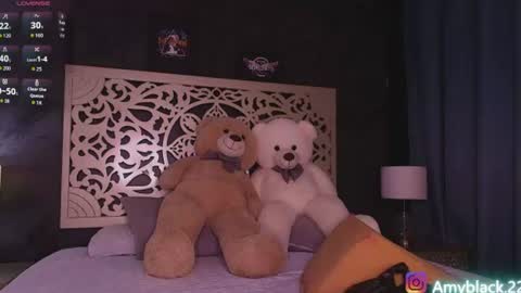 Snapshot of amyblack__ chatting on July 23, 11:35 pm Amy online show from July 23, 11:35 pm