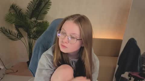 amycherryberry online show from November 5, 3:50 am