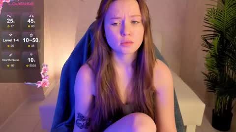 amycherryberry online show from December 16, 5:07 pm