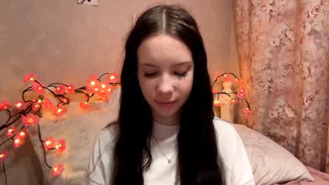 Milou online show from November 6, 3:57 pm