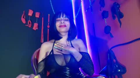 Amy Wong Grey online show from February 3, 2:25 am