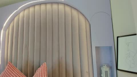  AMMY  online show from December 19, 11:39 am