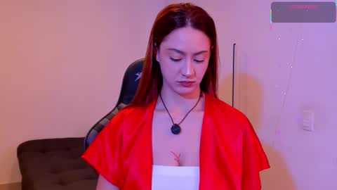 Amy online show from February 10, 5:06 pm