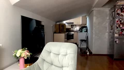 amyroberta92 online show from November 7, 7:30 am