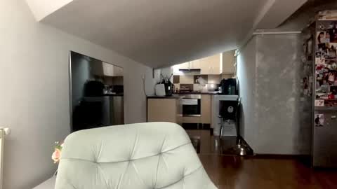 amyroberta92 online show from December 4, 7:39 am