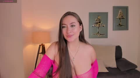 Snapshot of amyrosse_x chatting on May 11, 2:45 pm AMY R online show from May 11, 2:45 pm